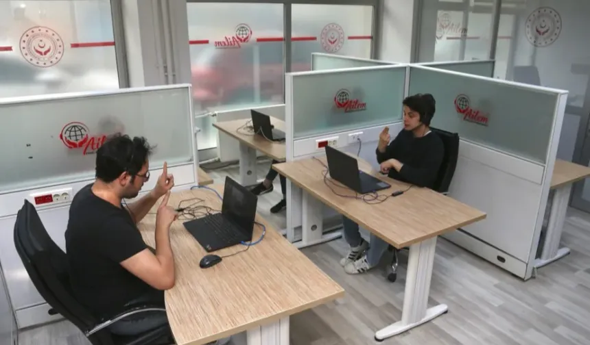 AİLEM Engelsiz ile 335 bin 288 çağrıya çeviri desteği